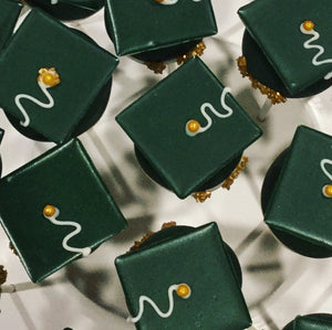 Graduation Cake Pops